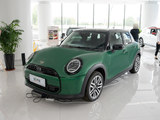 2025 MINI 2.0T COOPER S ˇg T