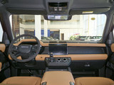 2025 ·lʿ 110 5.0T V8