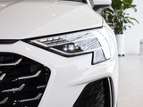 2025款 奥迪A3 A3L Limousine 35TFSI 飞驰尊享型