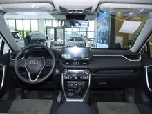 2024 RAV4s 2.0L CVT̽UPlus