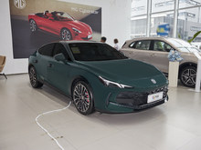 2025 MG7 2.0T 405 AT