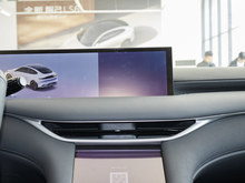 2025 ǼLS6 `{