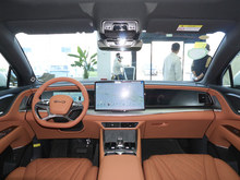 2025 {07 EV 610Ǻ