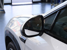 2025 {07 EV 610Ǻ