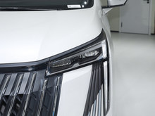 2024 M8 ϵ 400T F