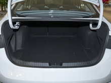 2026 v L 300TSI DSG Ӣ