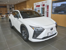 2024 ׿_˹RZ 300e Lm v