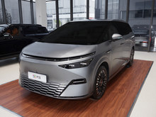 2025 СiX9 740Lm Max