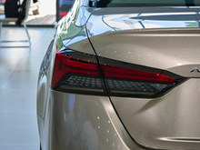 2025 [ 2.0L XL-TLS 