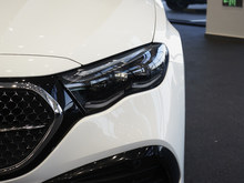 2025 YE(M) E 300 A\Ӱ