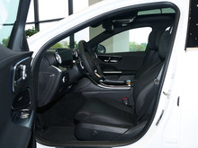 2025 YC Ŀ C 260 L \Ӱ