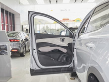 2025 ԪPLUS { 430KM Խ