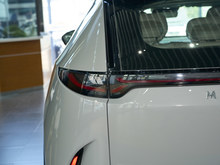 2025 R_EZ-60  