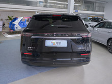 2025 LT10 210 
