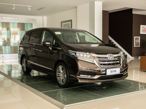 【艾力绅让利促销 限时优惠高达8.80万】北京睿通时代优惠促销-58汽车