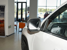 2025�� ����R08 2.3T 6MT 4WD ���ͳ���ר����
